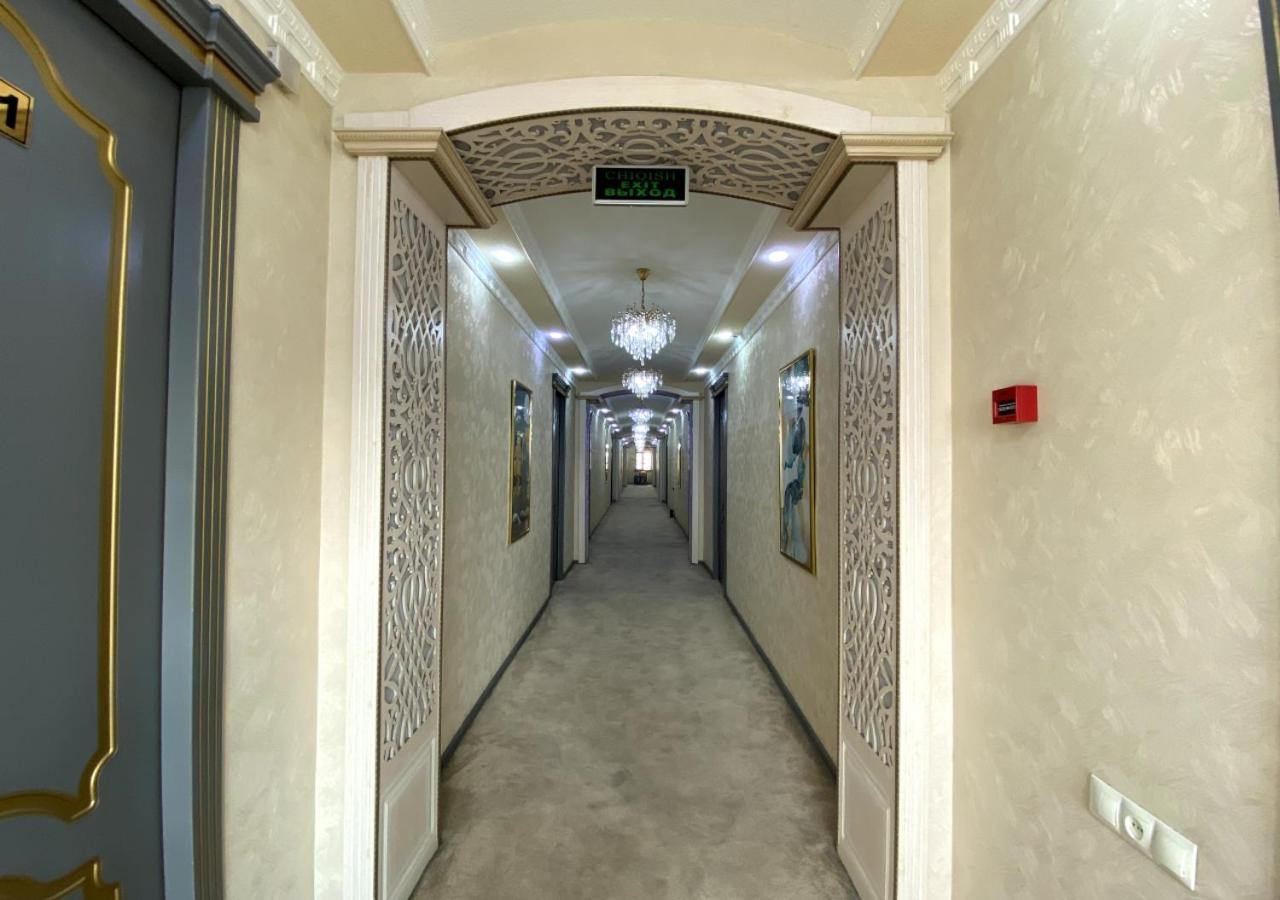 Diyor Hotel Marghilon Bagian luar foto