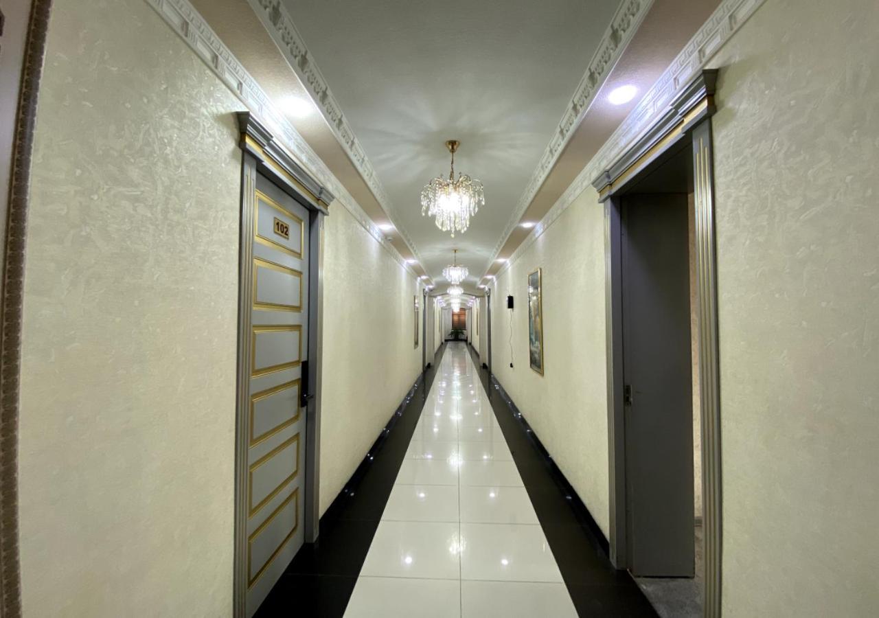 Diyor Hotel Marghilon Bagian luar foto